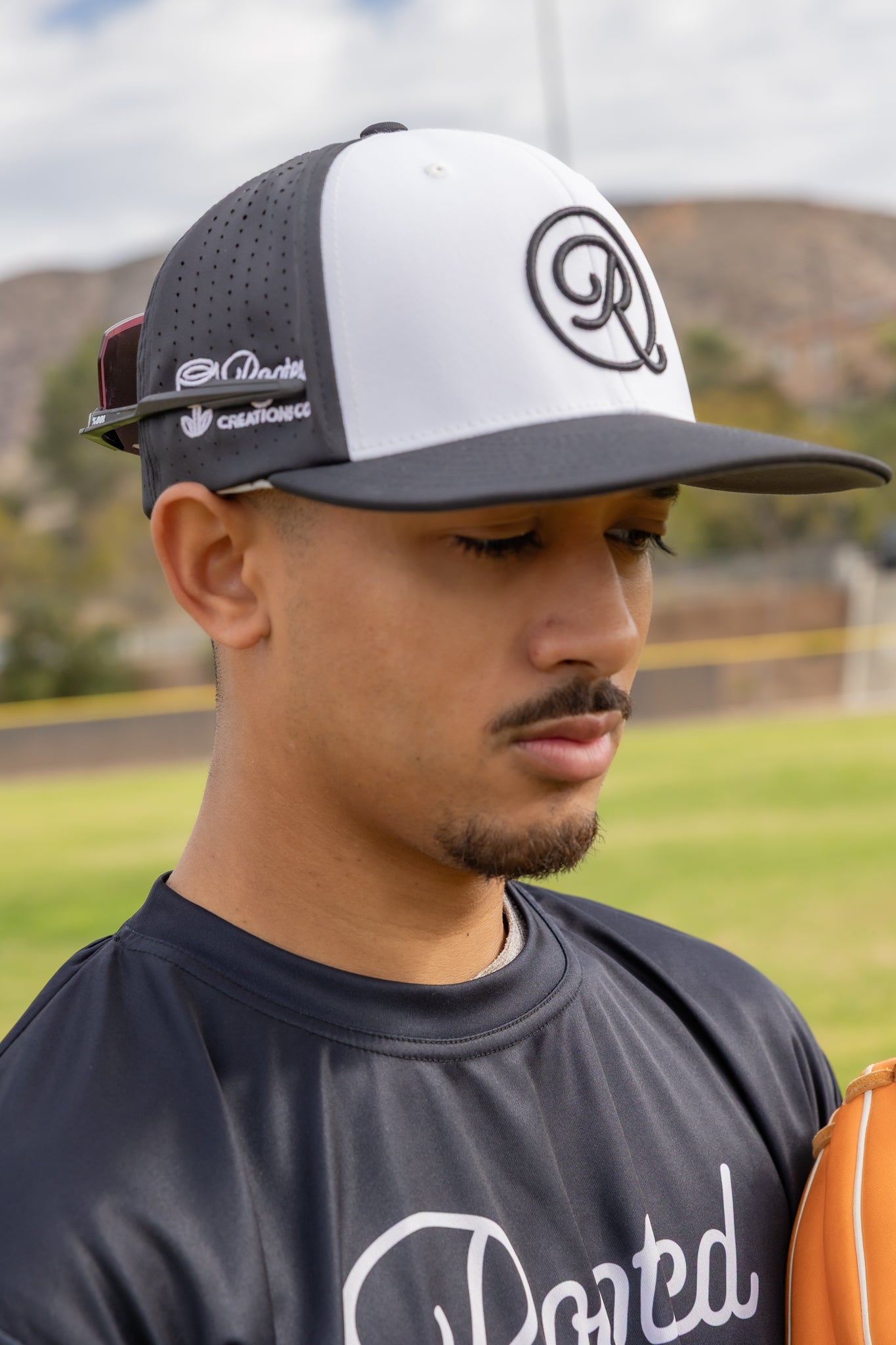 Peformance Flexfit - White/Black/Black