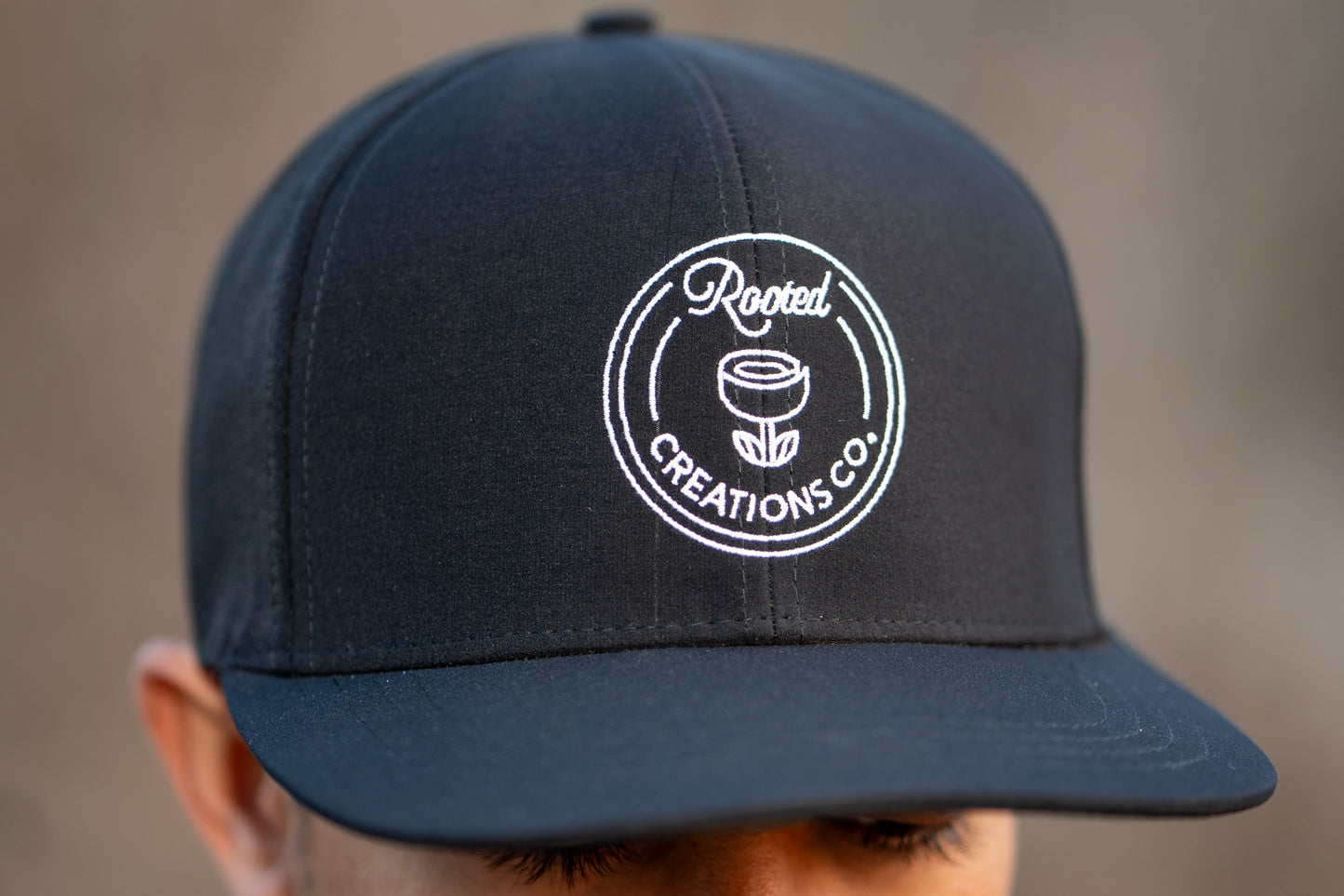 Perforated Snapback - Black/Black