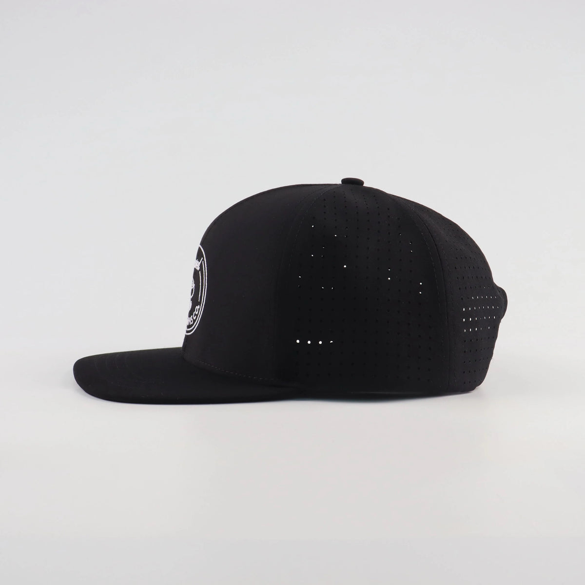 Circular Badge Perforated Snapback - Black/Black