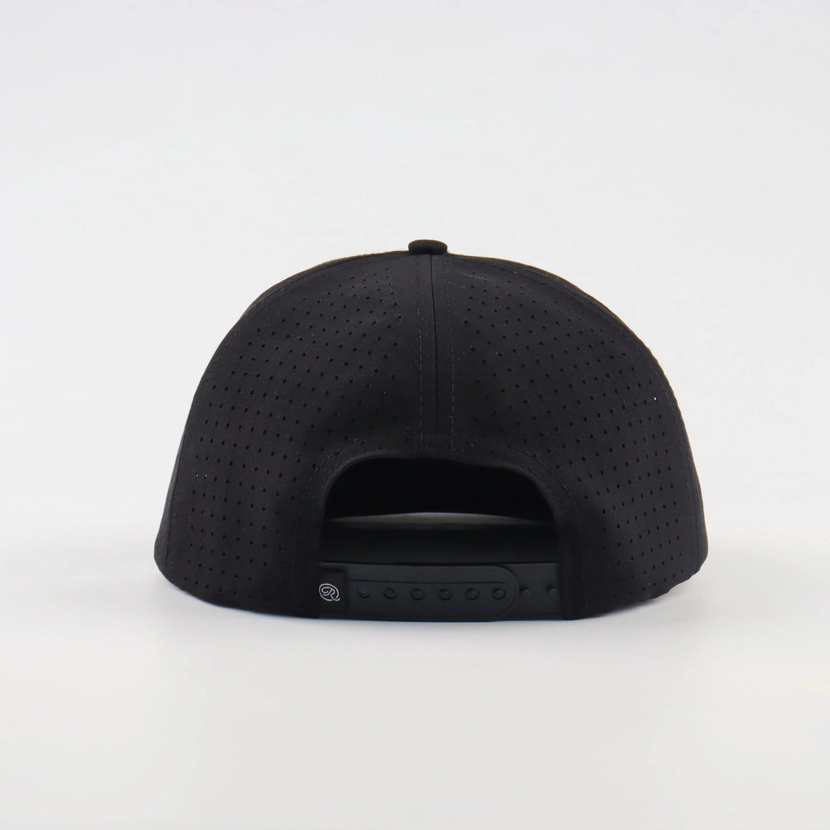Circular Badge Perforated Snapback - Black/Black